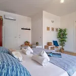 Nuo Room